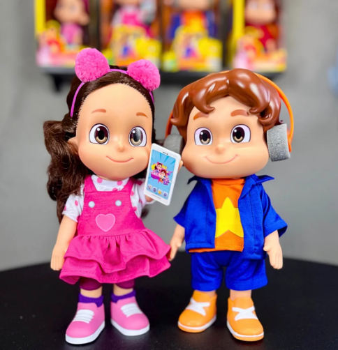 Maria Clara e JP - com 14 frases